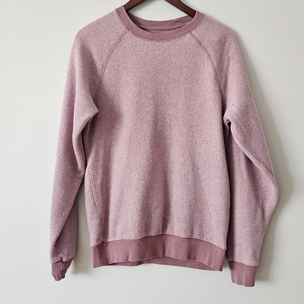 Feat pullover sweatshirt